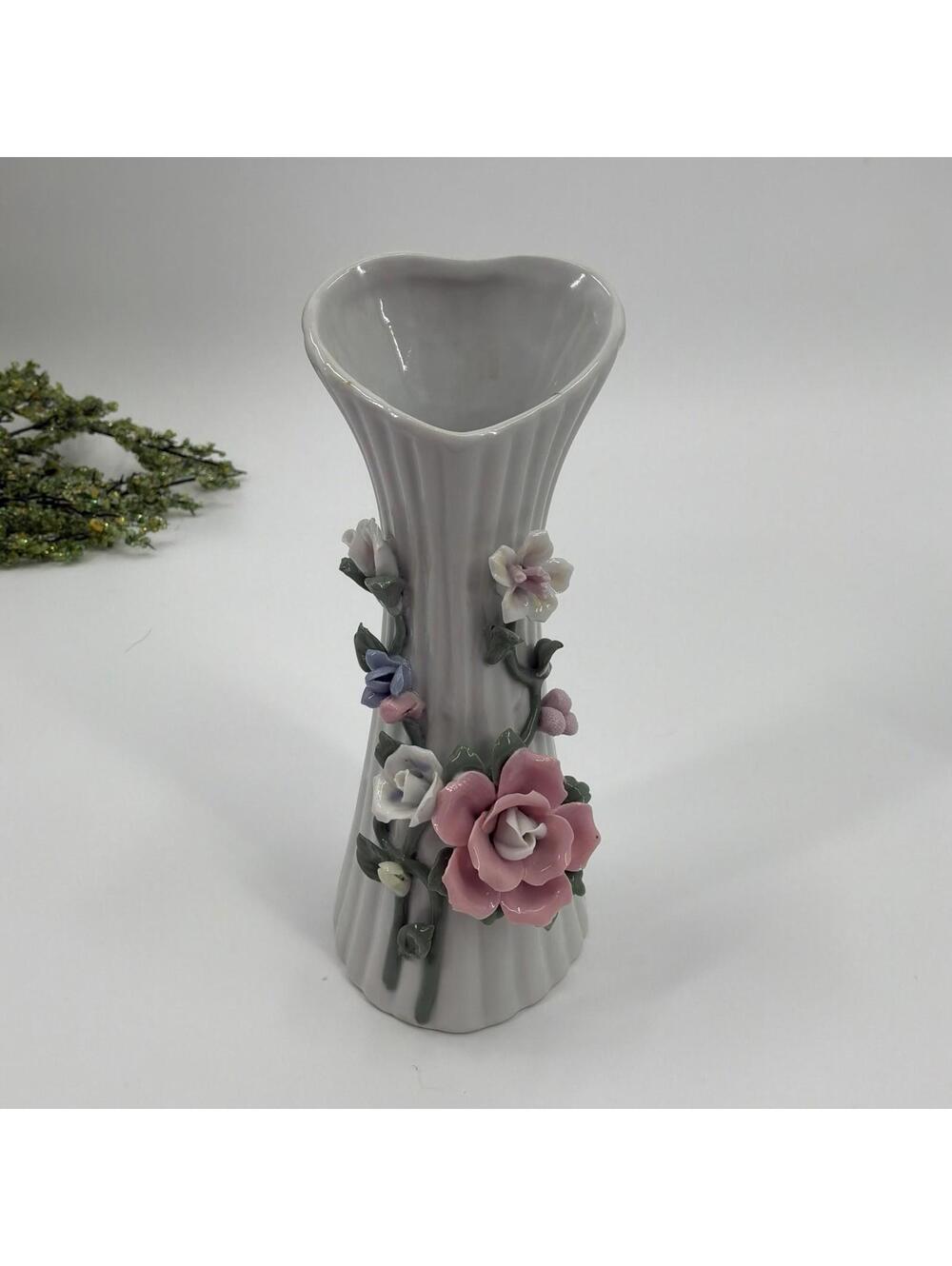 Heart Shaped Hand Painted 3d Rose Vase Small Decorative